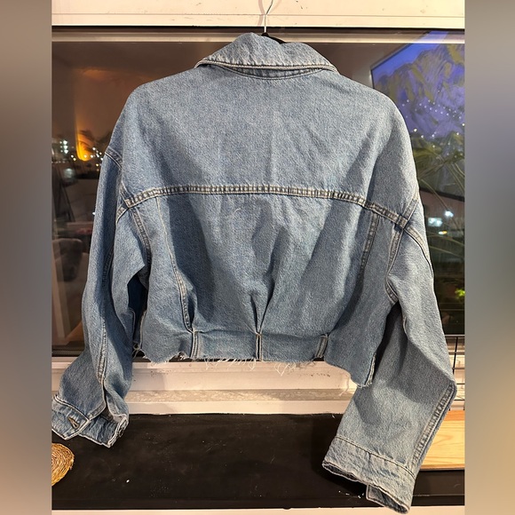 Zara cropped denim jacket - S - Picture 2 of 2